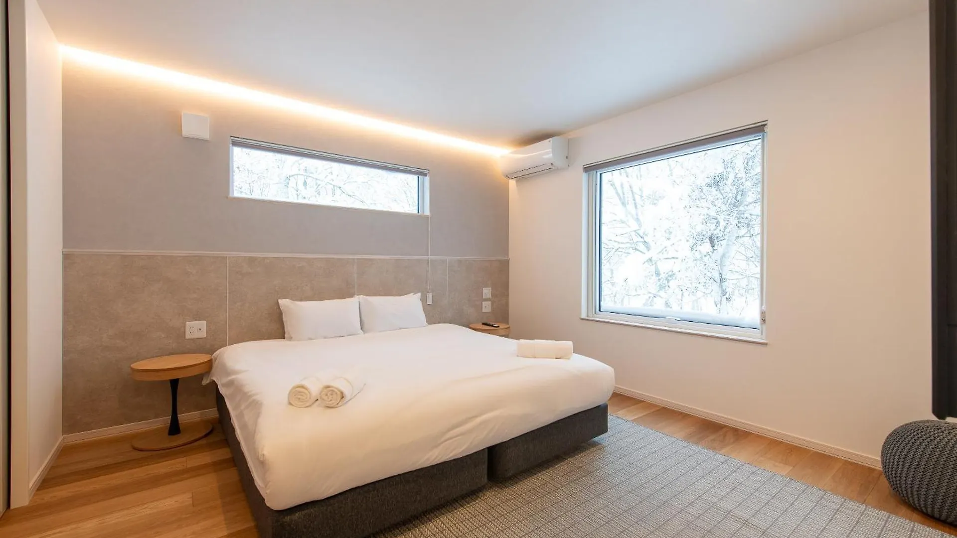 Moraine Onsen Chalet Niseko