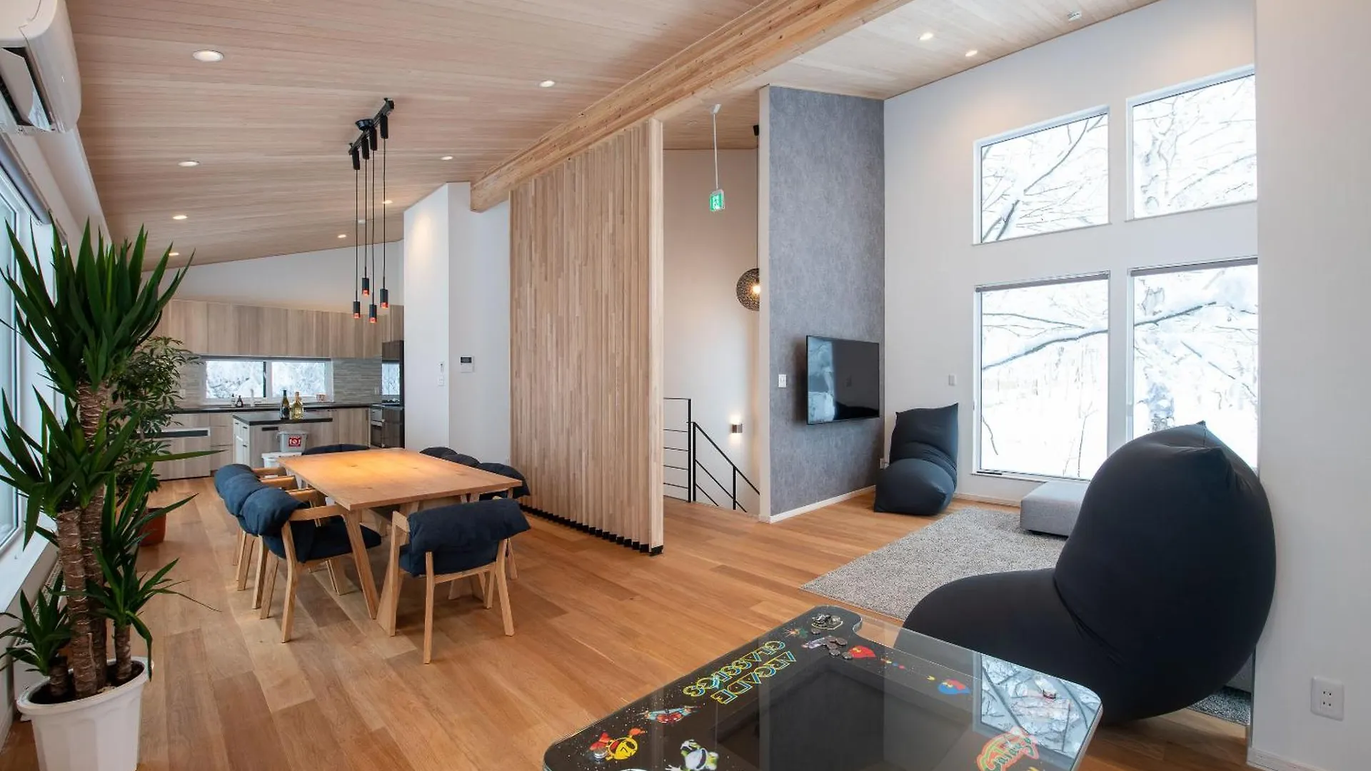 Moraine Onsen Chalet Niseko